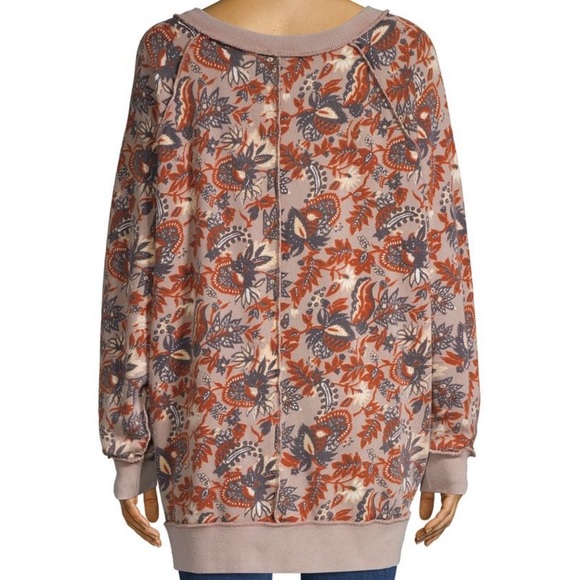 FREE PEOPLE RAGLAN SLEEVE FLORAL SWEATER - Picture 8 of 8
